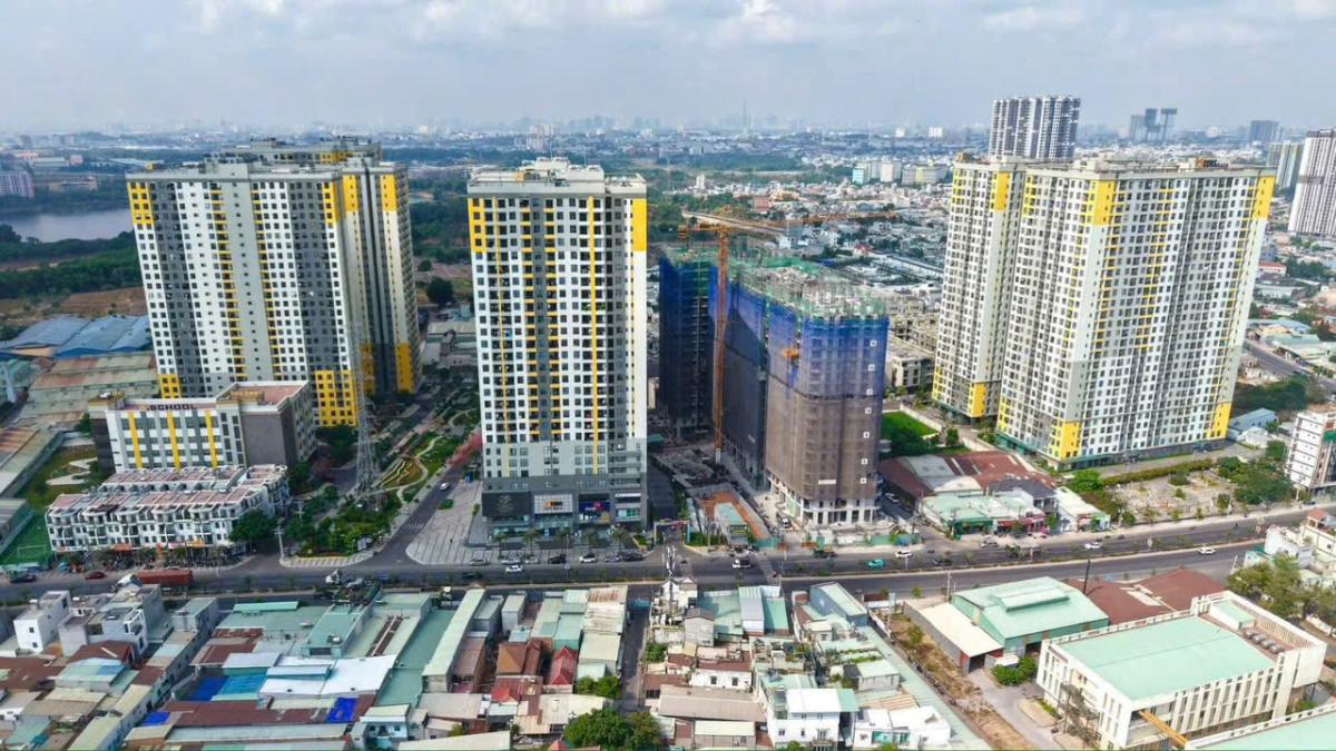Lãi suất cho vay đang tăng cao, người mua nhà cần làm gì?
